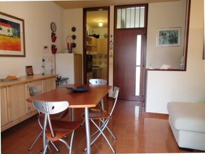 Vila, 3 quartos, sacada | Opções para refeição