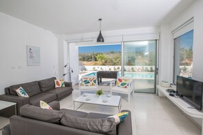 Villa, 5 chambres, piscine privée, vue sur le jardin | Intérieur