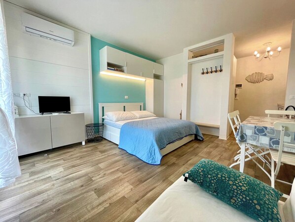 Studio, Mehrere Schlafzimmer, Balkon, Meerblick