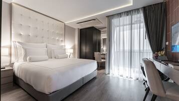 Superior Room | Premium bedding, pillowtop beds, minibar, in-room safe