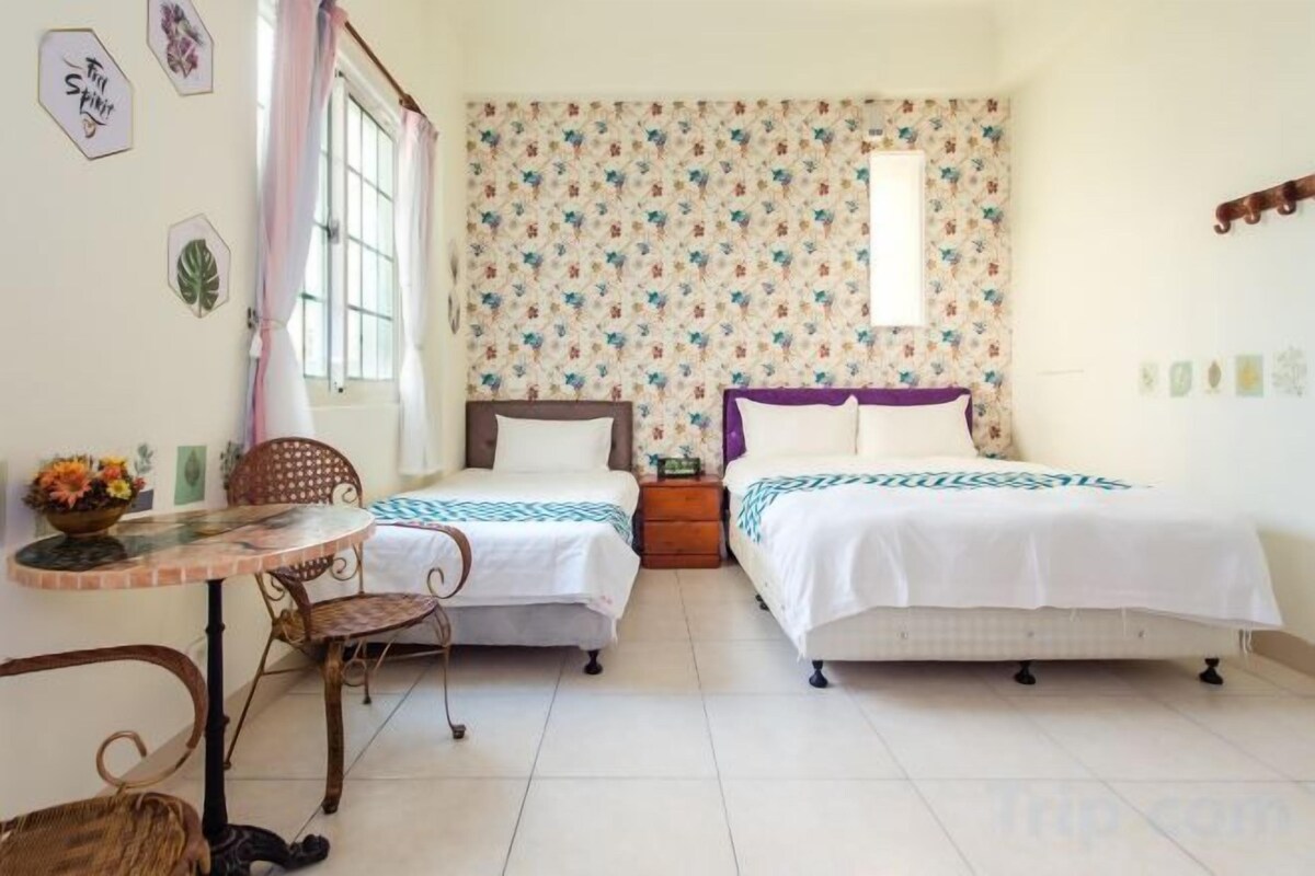 Wifi gratis y ropa de cama