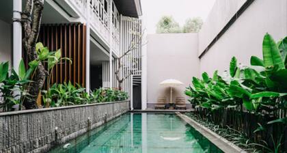 Pelangi 148 Beach Suites