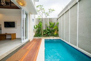 Loft (FourLeaf - Pool Loft Suite) | Caja fuerte, escritorio, wifi gratis y ropa de cama