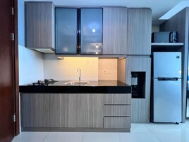 开间 | 办公桌、免费 WiFi