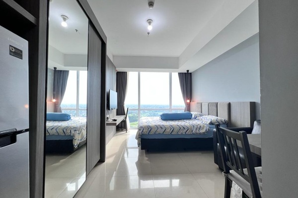 Studio | Desk, free WiFi