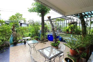 Garden - Platinum Place (Bangkok)