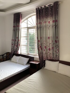 Superior Family | Minibar, free WiFi, bed sheets - Thanh Dat Hotel (Ho Chi Minh City)