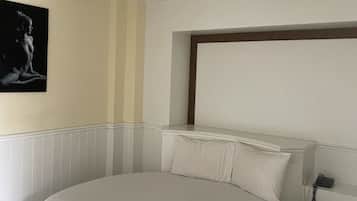 Business-rum | Allergitestade sängkläder, skrivbord och gratis wi-fi