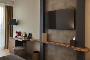 Egyptian cotton sheets, premium bedding, memory foam beds, minibar - İzz Hotel Koşuyolu (Istanbul)