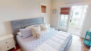 Room - Soggy Dollar 255 Winston Lane (Panama City Beach)