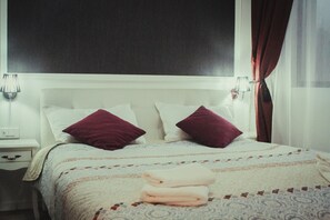 10 chambres, Wi-Fi gratuit, draps fournis