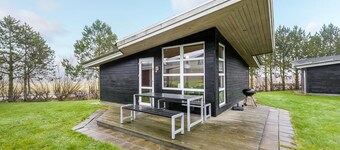 2 bedroom cozy home in Roslev