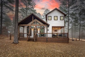 Exterior - Heated Pool|Fun-Fam-Cabin|In town|Paved roads (Broken Bow)