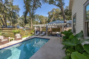 Beheizter Pool