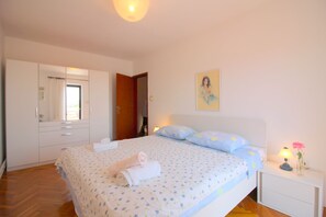 3 soverom, wi-fi (inkludert) og sengetøy