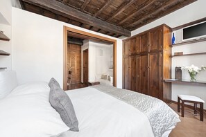 1 Schlafzimmer, Schreibtisch, Bügeleisen/Bügelbrett, WLAN