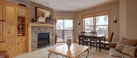 Leilighet, 3 soverom | Oppholdsområde