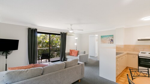 Kirra Belle 2 - Central Kirra - Pet Friendly!