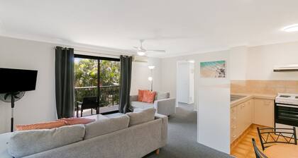 Kirra Belle 2 - Central Kirra - Pet Friendly!