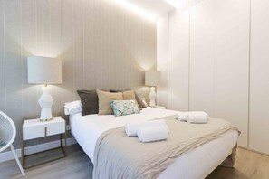 1 chambre, fer et planche à repasser, Wi-Fi gratuit, draps fournis