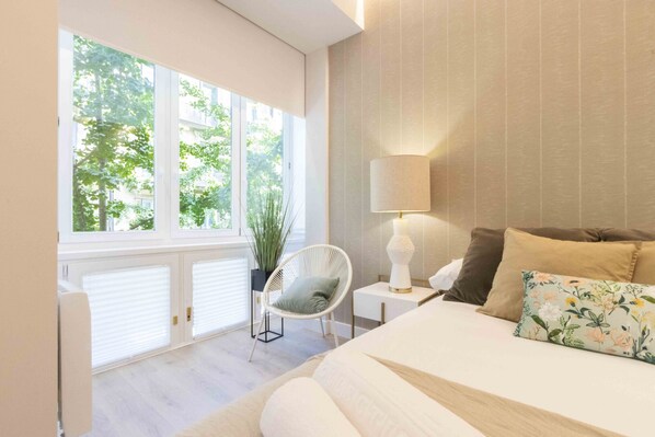 1 chambre, fer et planche à repasser, Wi-Fi gratuit, draps fournis