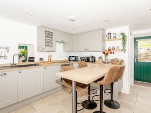 Cottage | Interior
