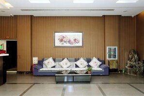 Interior - Huadu Modern Business Hotel (Jiaohe Boutique) (Jiaohe)