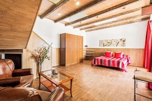 5 室のベッドルーム、WiFi、ベッドシーツ