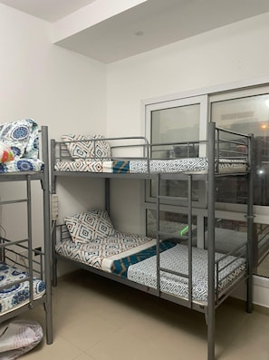 1 chambre, accès au Wi-Fi (inclus)