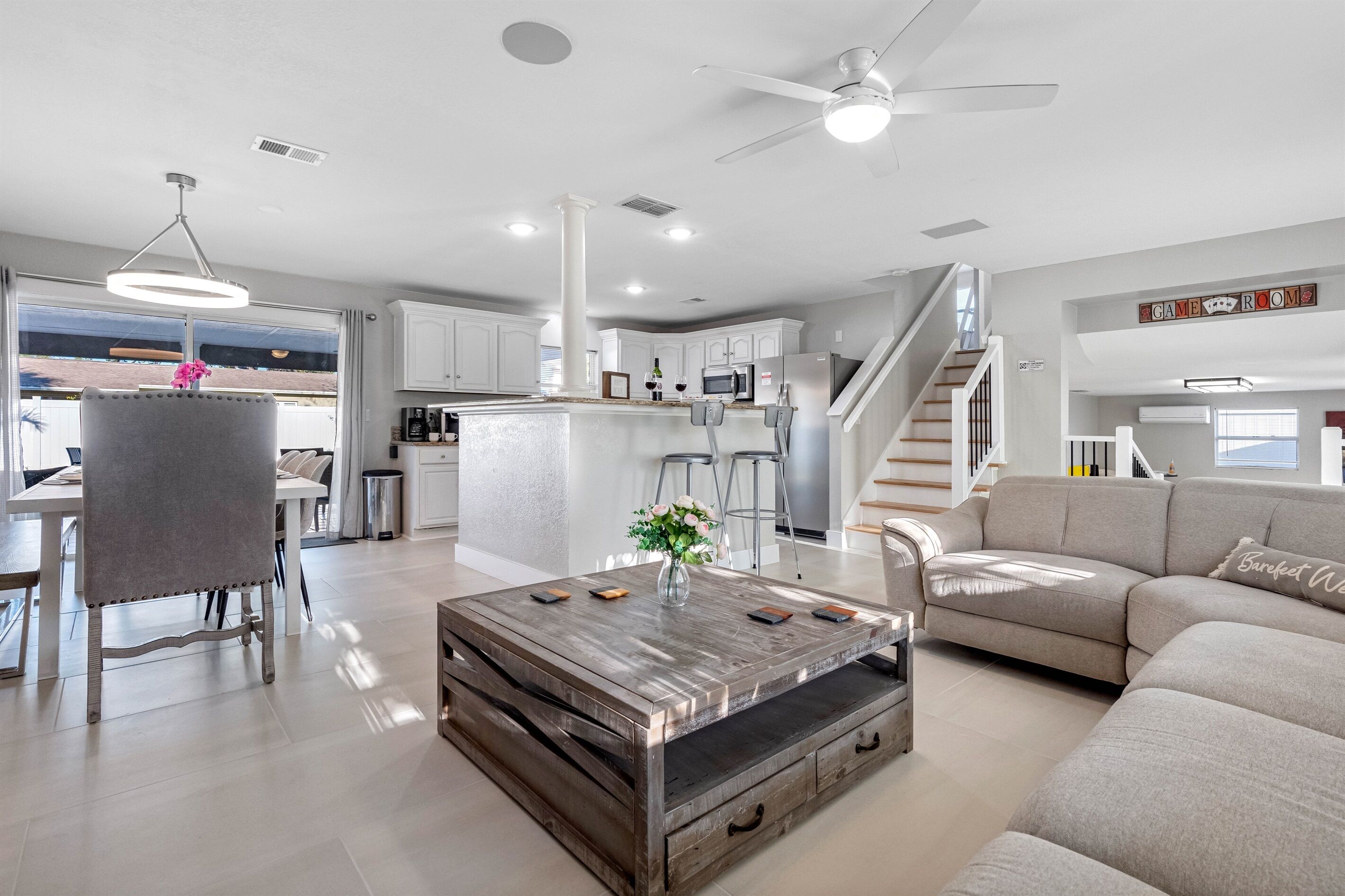 Smart TV, tenis de mesa y libros 