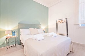 4 chambres, bureau, fer et planche à repasser, Wi-Fi gratuit