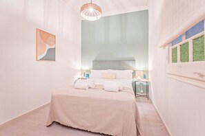 4 chambres, bureau, fer et planche à repasser, Wi-Fi gratuit