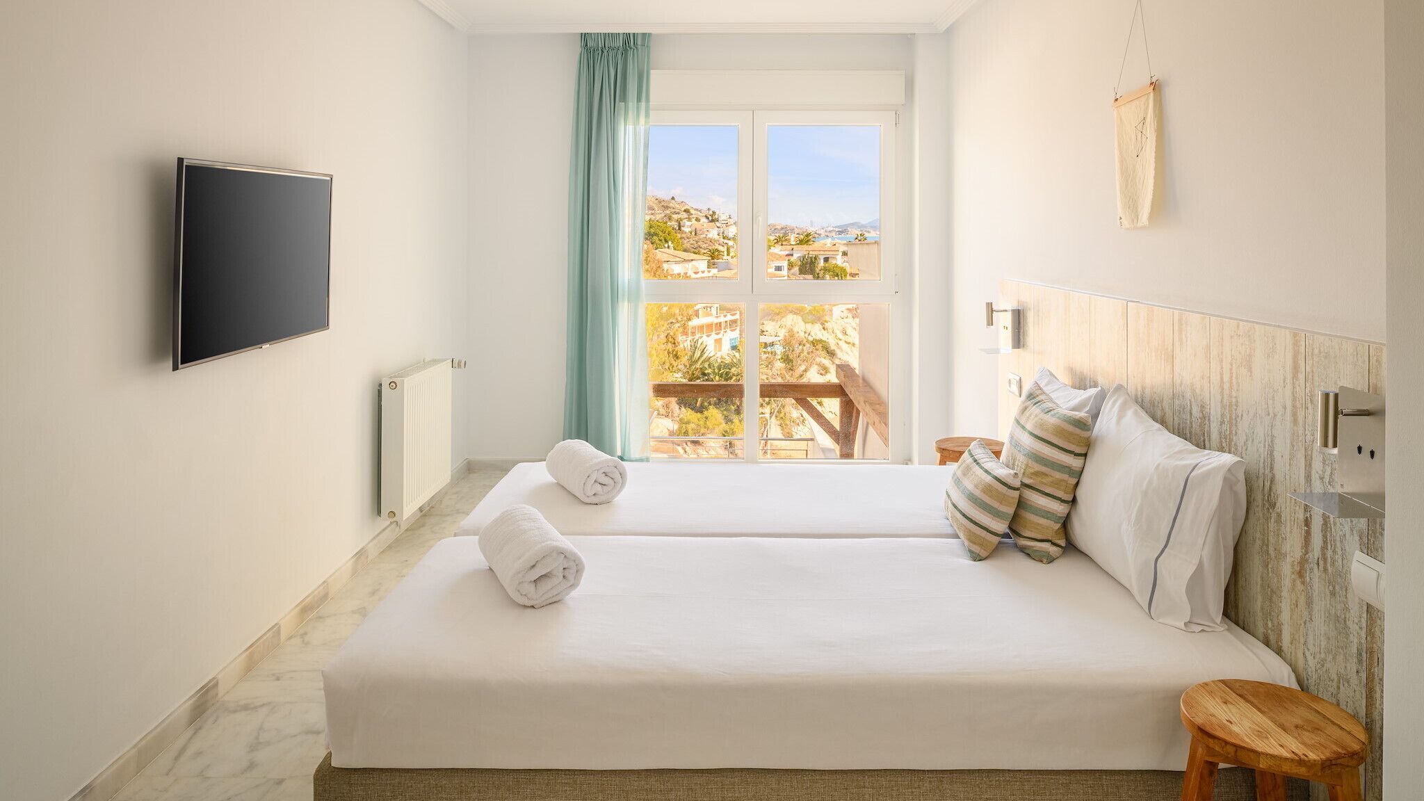 2 bedrooms, in-room safe, travel crib, free WiFi