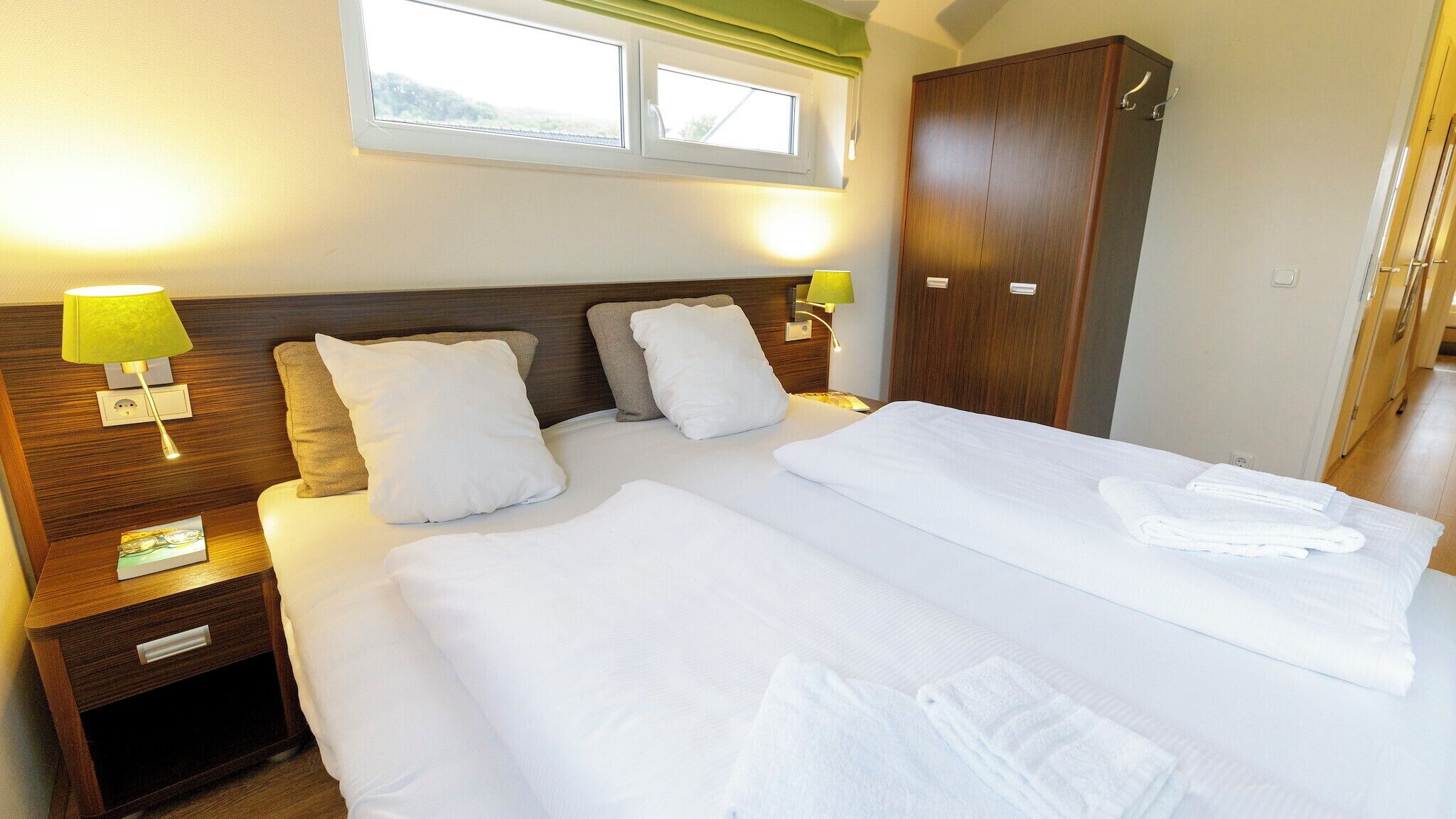 3 slaapkamers, reisbedje, gratis wifi, beddengoed