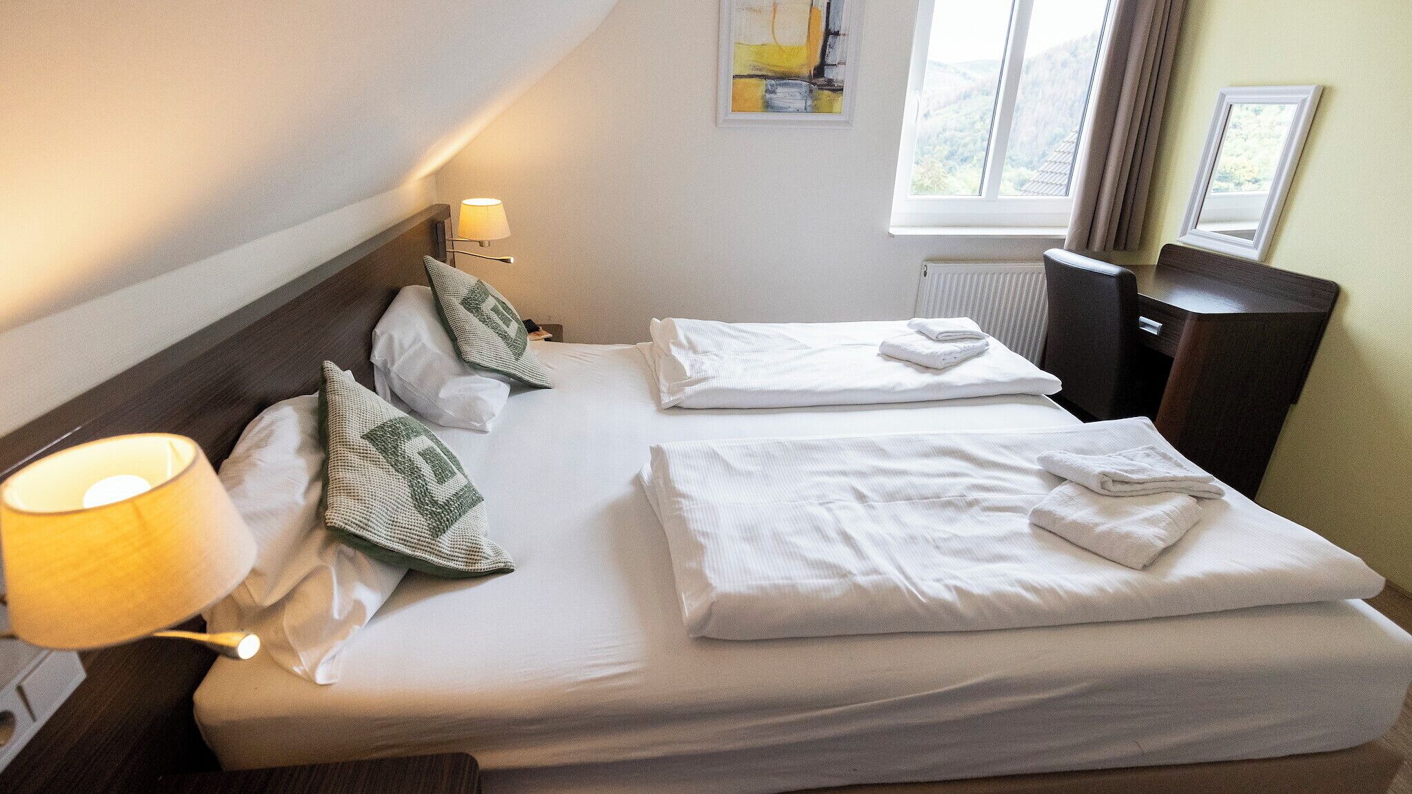 6 Schlafzimmer, Reisekinderbett, kostenloses WLAN, Bettwäsche