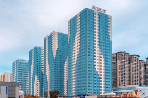 Homeinn Ripple Hotel (Nanning Jiangnan Wanda Plaza Pingxi Classic Gourmet Night Market)