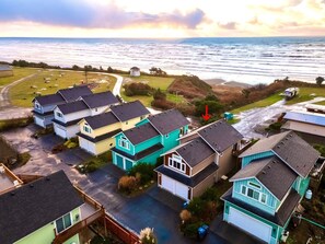 Exterior - Dune Breeze - Wifi and Hot tub (Pacific Beach)