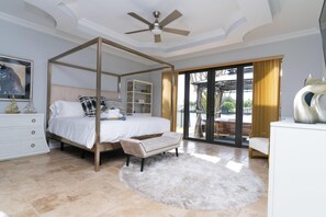 House, Accessible | 5 bedrooms - 5 Bedroom Luxe Villa on Deep Water Intracoastal (Deerfield Beach)