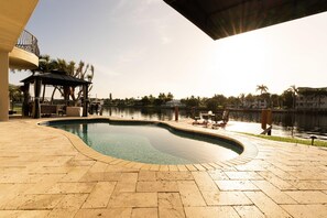 House, Accessible | 5 bedrooms - 5 Bedroom Luxe Villa on Deep Water Intracoastal (Deerfield Beach)