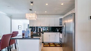 Unclassified image, 4 of 40, button - Private Quiet Pool House Walking Distance to Wilton Drive (Wilton Manors)