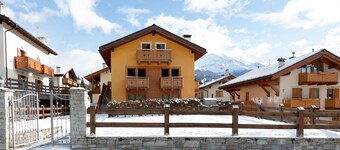 Adda 10 - Two Bedroom Apartment, Sleeps 7