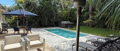 Outdoor pool, a heated pool