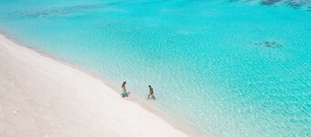 Blue Wave Guest House