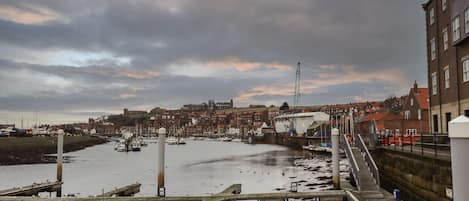 كوخ | المنشأة من الداخل