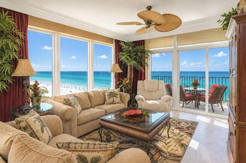 Jade East 710 - Beachfront 3BR w/Gulf Balcony