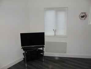 Apartment | 1 bedroom, iron/ironing board, free WiFi, bed sheets