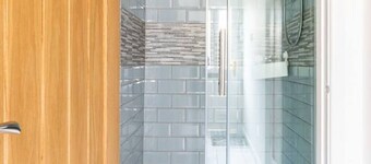 Dan Suite by Koya Homes