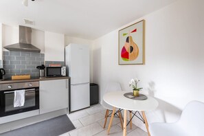 Fridge, microwave, oven, toaster
