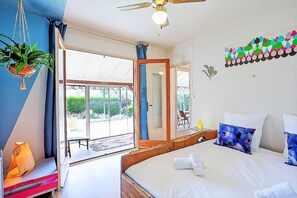 2 chambres, fer et planche à repasser, accès au Wi-Fi (inclus)