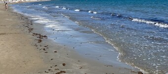 Stella Marina - Holiday home with free beach access private parking space
